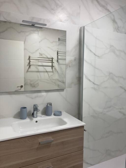 Centrico Apartamento A 150M De La Playa クリェラ エクステリア 写真