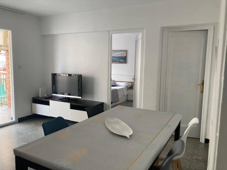 Centrico Apartamento A 150M De La Playa クリェラ エクステリア 写真